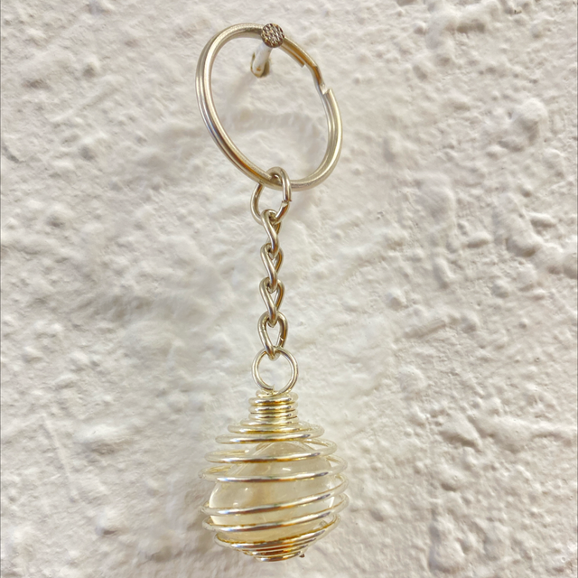 Llavero cuarzo blanco