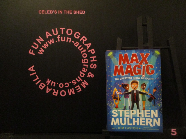 Stephen Mulhern 'Max Magic The Greatest Show On Earth' Authentic Autographed Paperback Book (5)