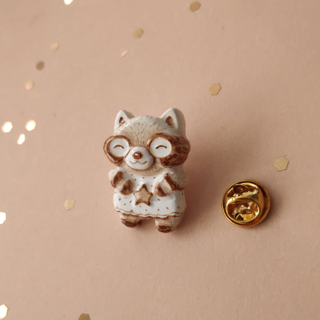 Raccoon clay pin - Red panda pin - Air dry clay brooch