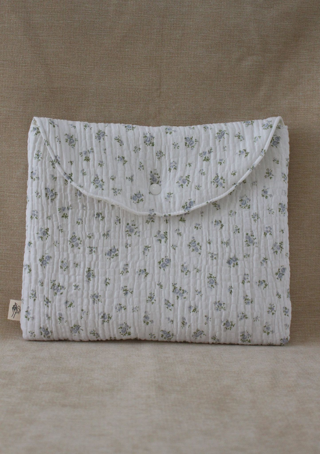 La Pochette à Livre et Liseuse - modèle "Suzanne"