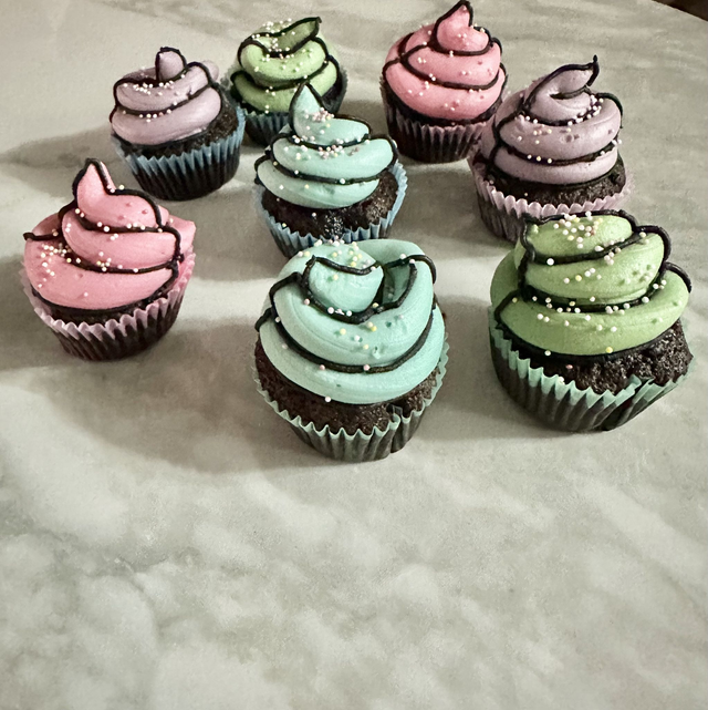 Comic Cartoon Birthday Cupcakes