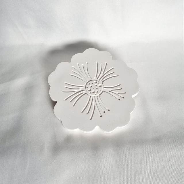 Le plateau fleur/ sous-verre