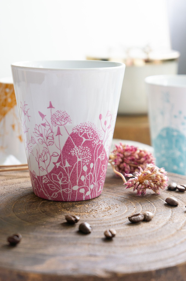 Mug tasse à café ou tasse à thé, en porcelaine, motif fleurs des champs finement peint à la main, idée cadeau anniversaire