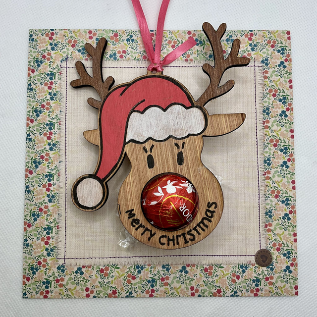 Wooden Christmas decorations. Handmade hanging decorations.