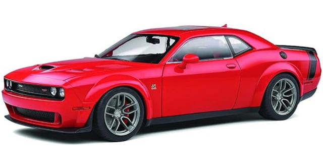 Dodge Challenger Scat Pack R/T Rot  Solido 1:18