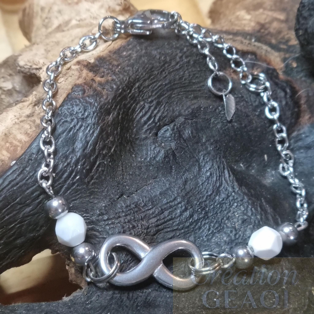 Bracelet Infini:howlite 