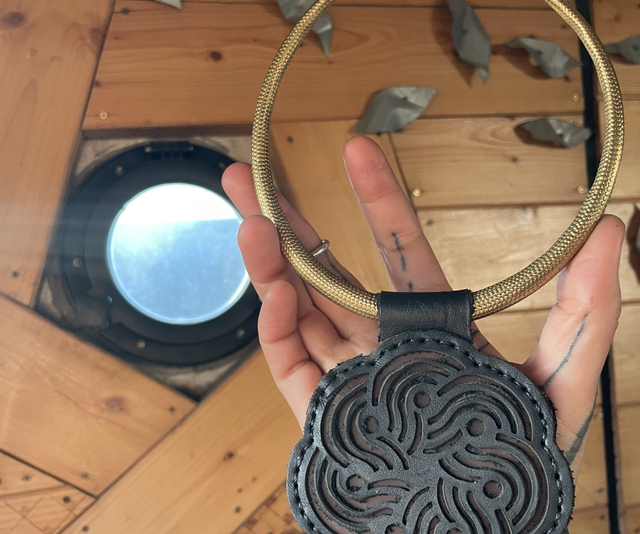 Collier torque noeud réversible