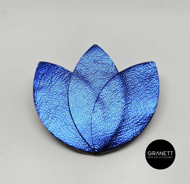 FLORENCE kitűző kék