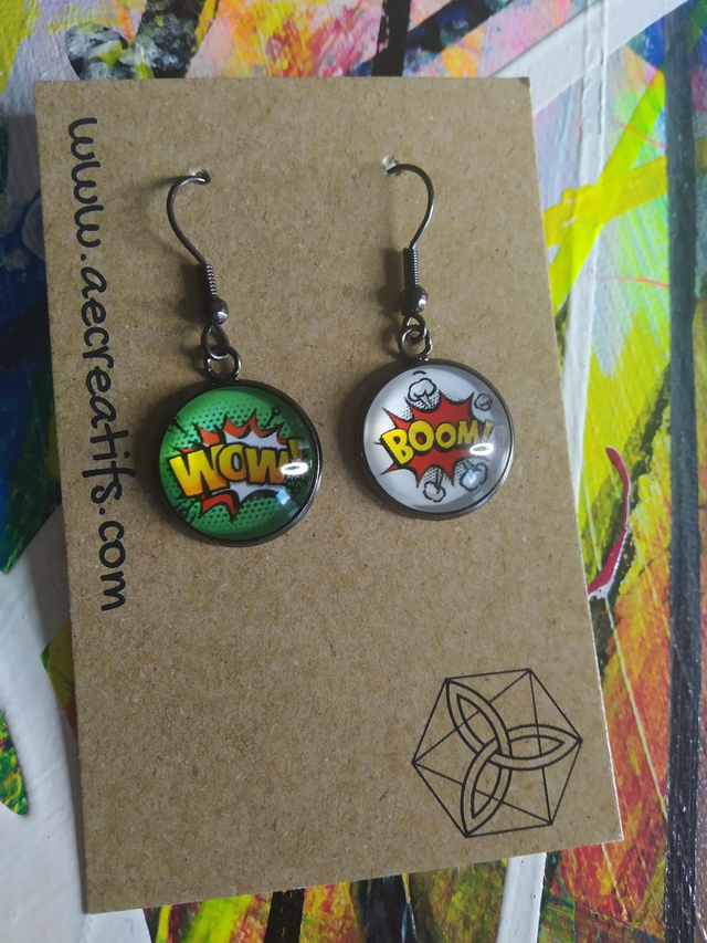 Boucles d&#039;oreilles cabochons BD 