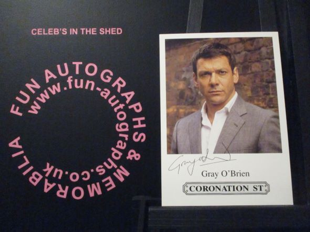 Gray O'Brien (Tony Gordon) Original Coronation Street Pre-Print Cast Card