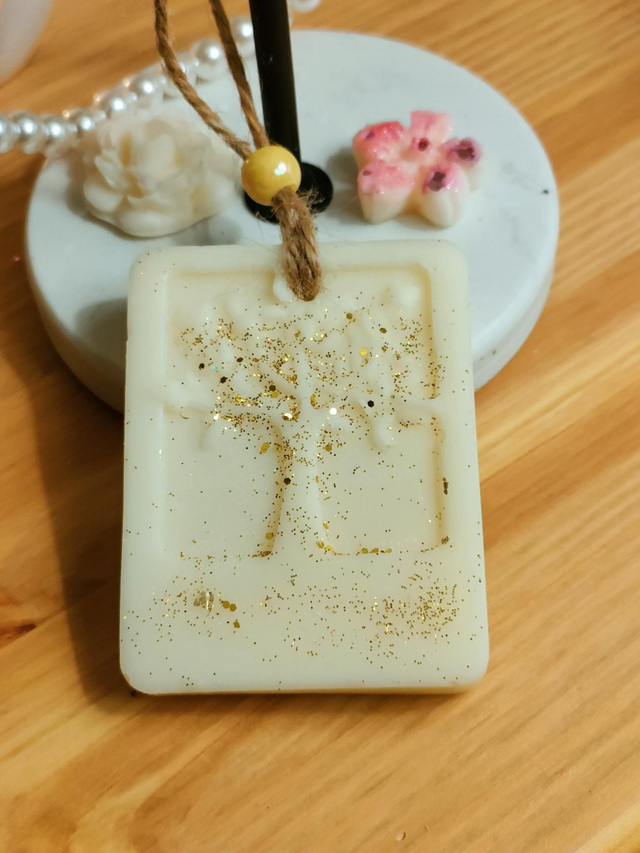 Suspension &quot;Framboise noire et Vanille&quot;