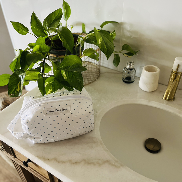 Trousse de toilette grand format "Cœur bleu"