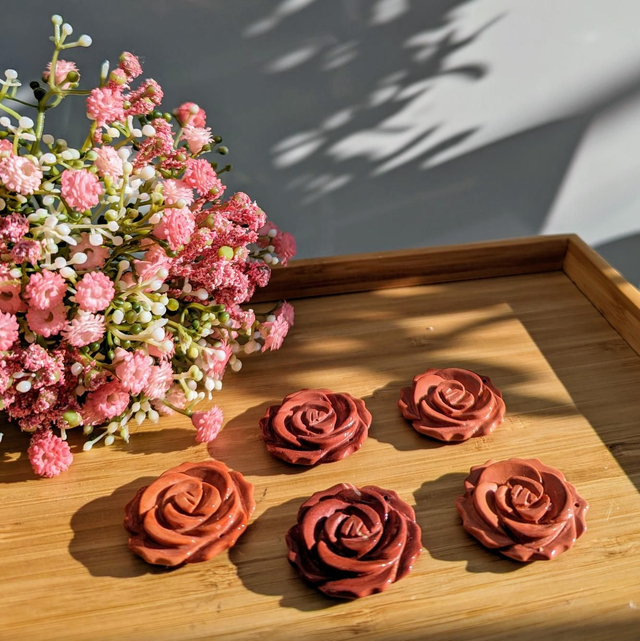 Mookaite / Australian Jasper Rose Carved Pendants 