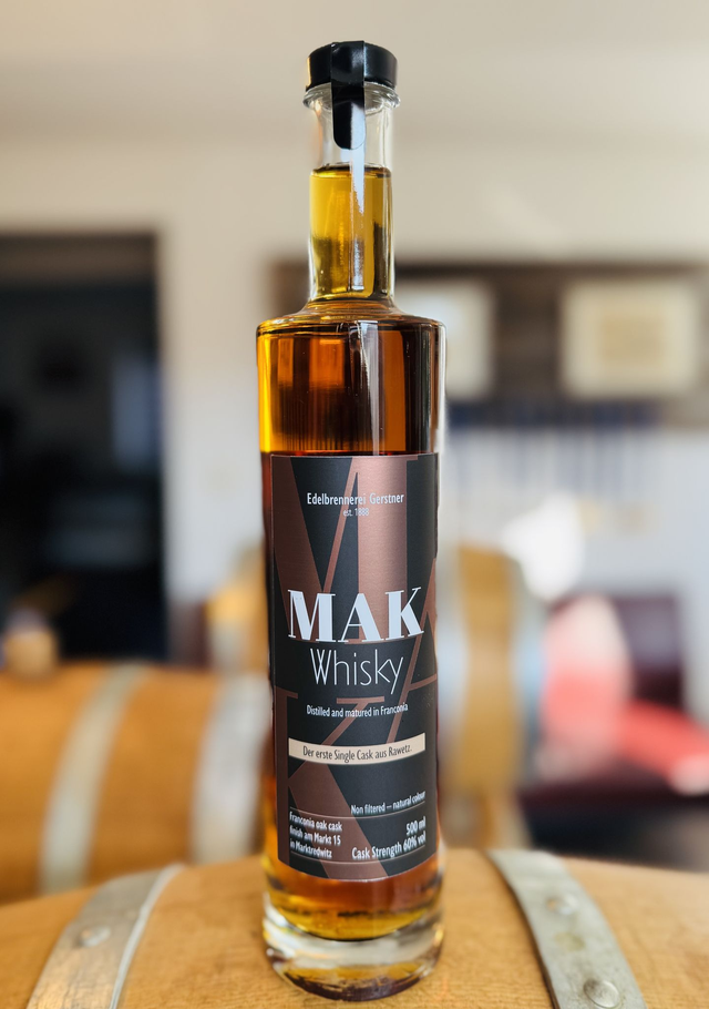 MAK Whisky mit Fassstärke von 60% vol. 