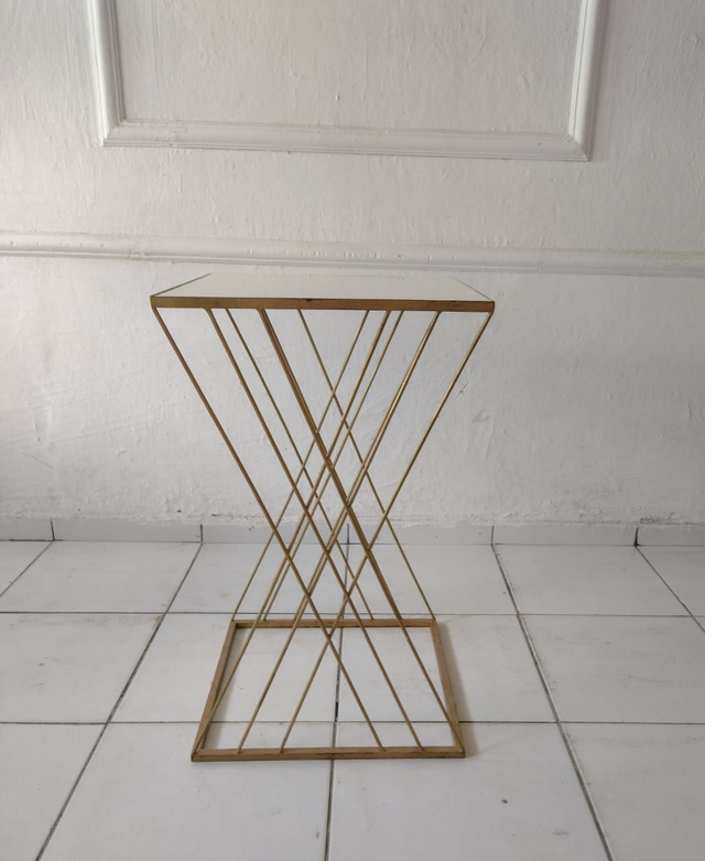 MESA LINES TAM. G  - LOCAÇÃO  