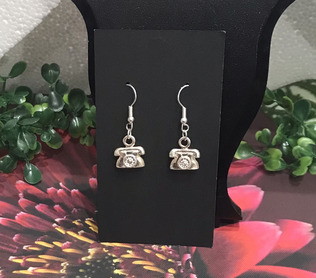 Silver Dangling Earrings- SDE124