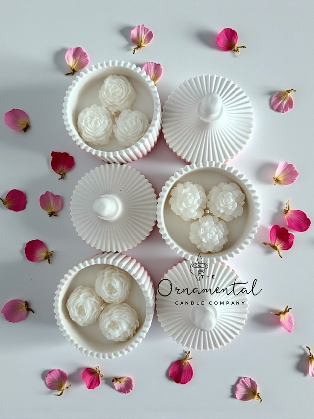 Vela 'Bloom' Container Candle