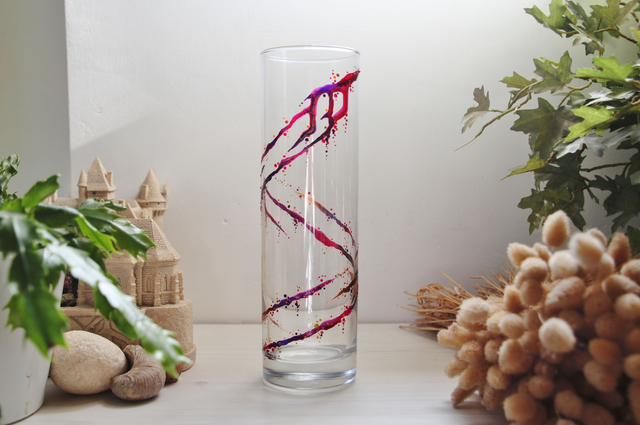 Grand vase en verre entièrement peint à la main - original et moderne - compris rouge, orange et jaune