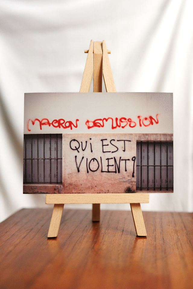 Print QUI EST VIOLENT ?