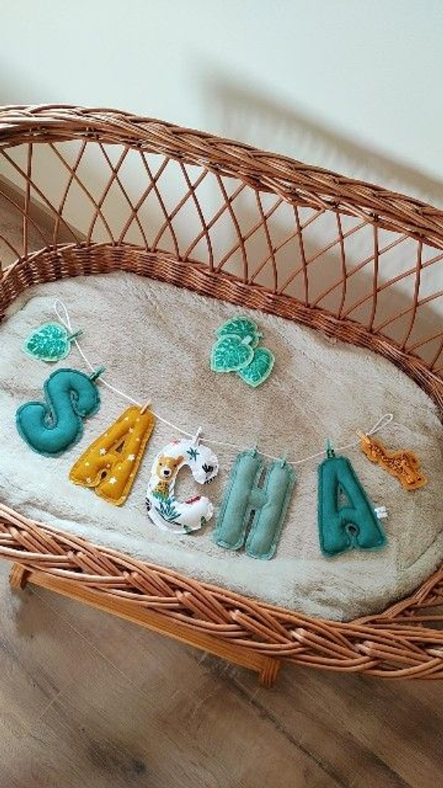 Guirlande prénom modèle SACHA