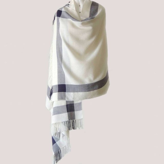 100% baby alpaca omslagdoek 75cm x 200cm