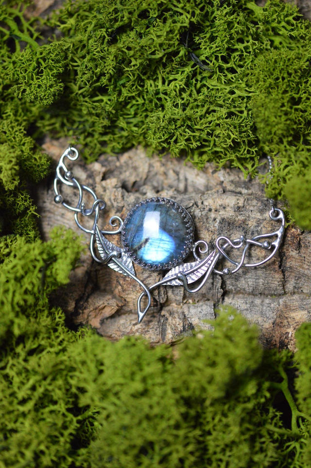 Collier Elfique - Labradorite, feuilles simples