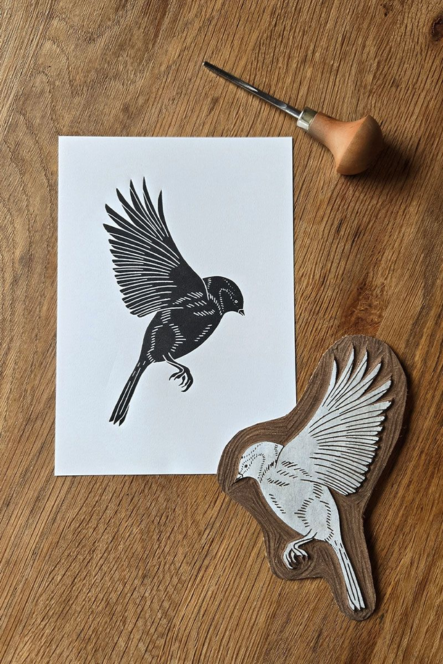 Linogravure oiseau mésange – Linogravure artisanale imprimée à la main à l’encre noire