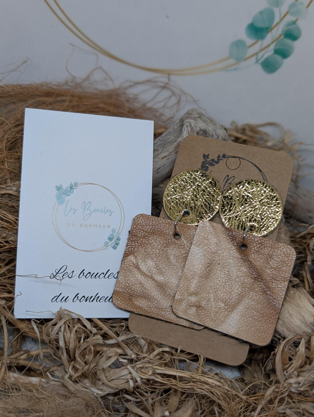 Boucles d&#039;oreilles Perrine crème doré p017