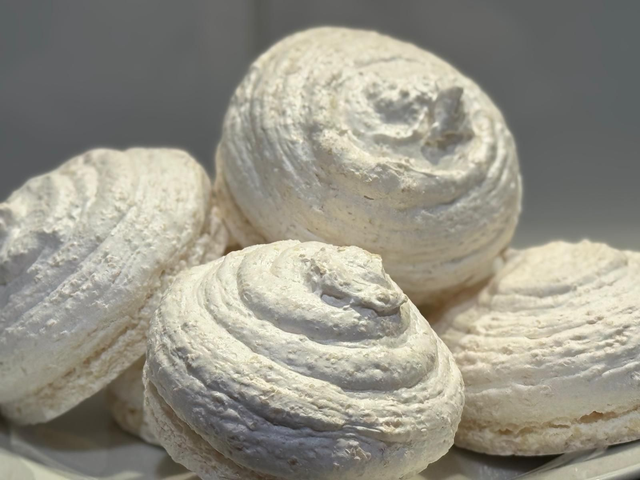 Coconut Meringue Cookies