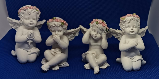 Small Ceramic Cherubs