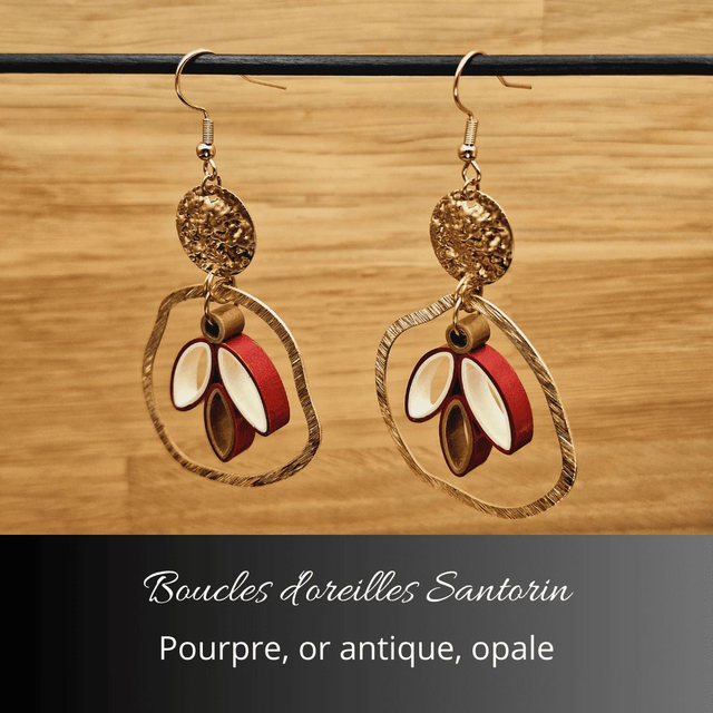 Boucles d&#039;oreilles Santorin - Pourpre, or antique, opale