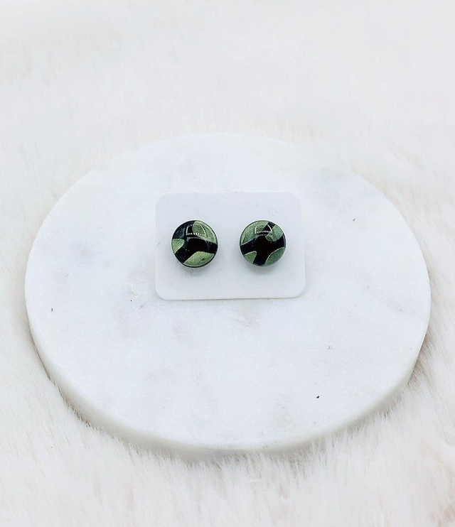 Puces d'Oreilles verte et noir