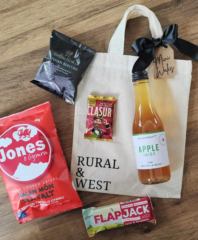 MINI Wales Hamper 
