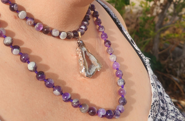 Collier améthyste ruban et agate drusy noire
