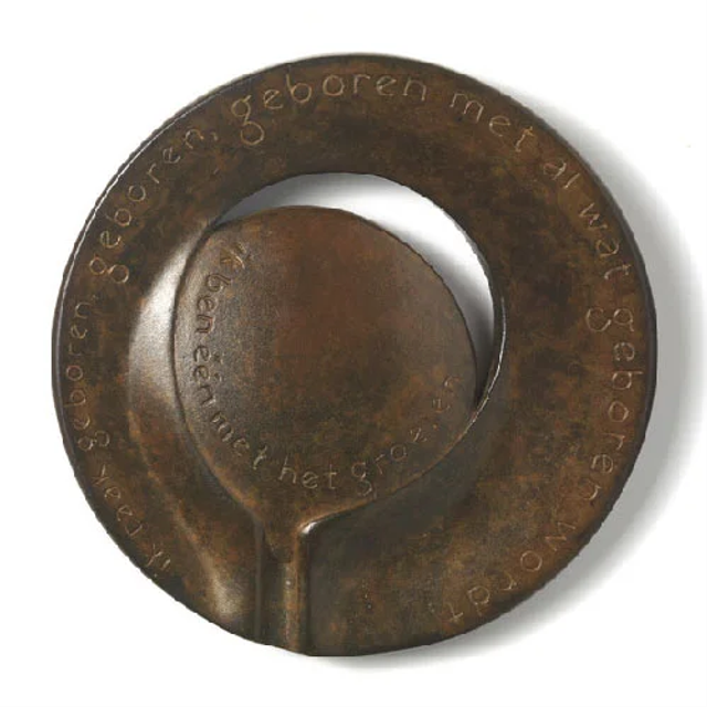 2010 Birth Medal by Henny van Grol