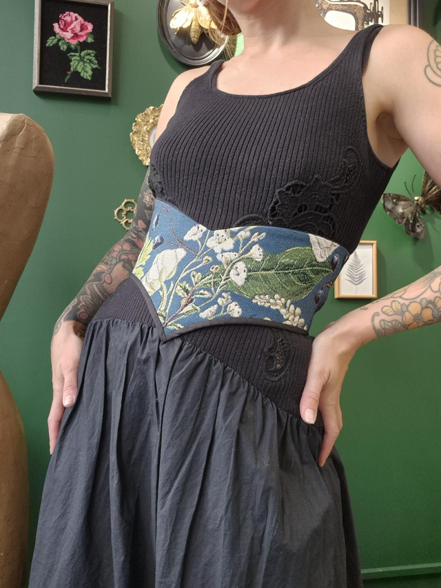 "Blue Botanical" Waistbelt (S-M)