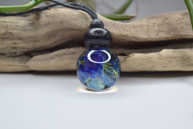 PENDENTIF NÉBULEUSE HOMME N°3