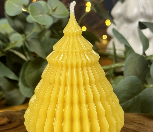 Geodesic Christmas Tree Candle - Medium