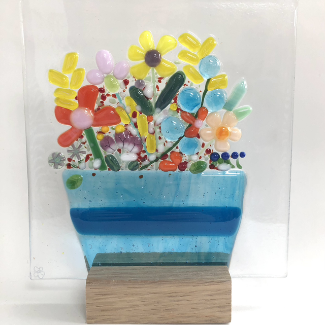 Glass fused floral plant pot / bouquet 