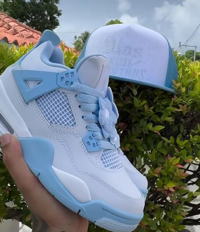 Style jordan pour ces tennis a fleur