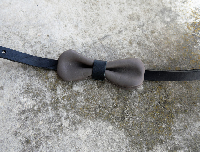 Noeud papillon gris et noir