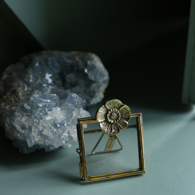 Doing goods frame flower S