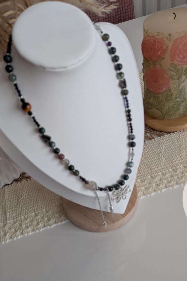 Agate necklace