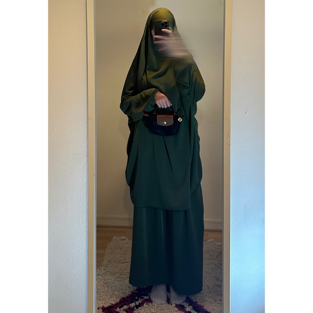 Jilbab vert kaki