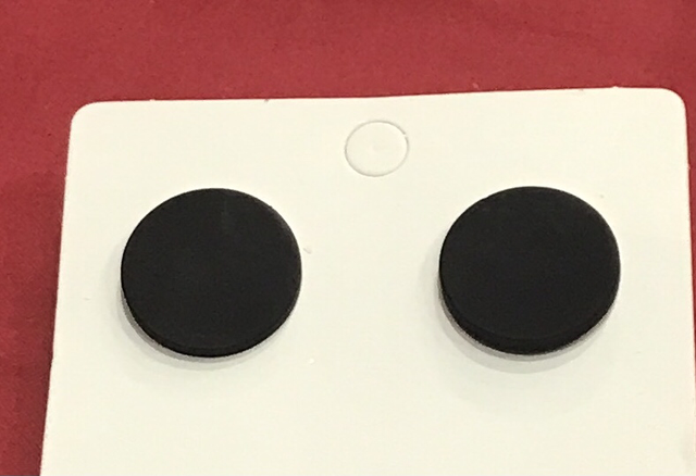 Black Large Stud Earrings - STU11