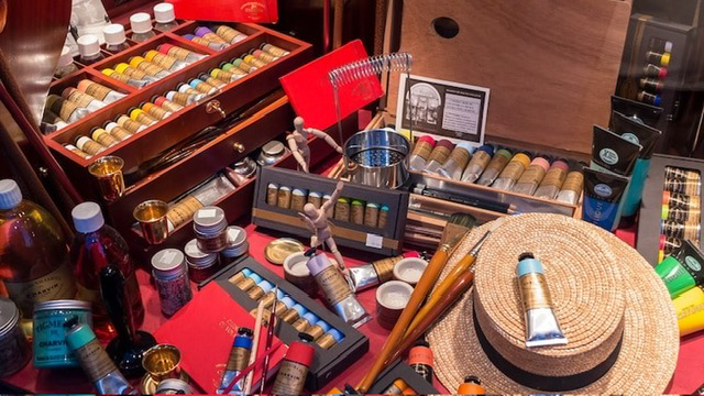 Palette Artisanale : L’Art de Créer Vos Propres Teintes