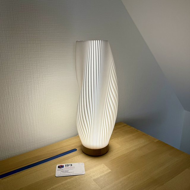 Lampe Spirale - Élégance sculpturale et lumière sur-mesure