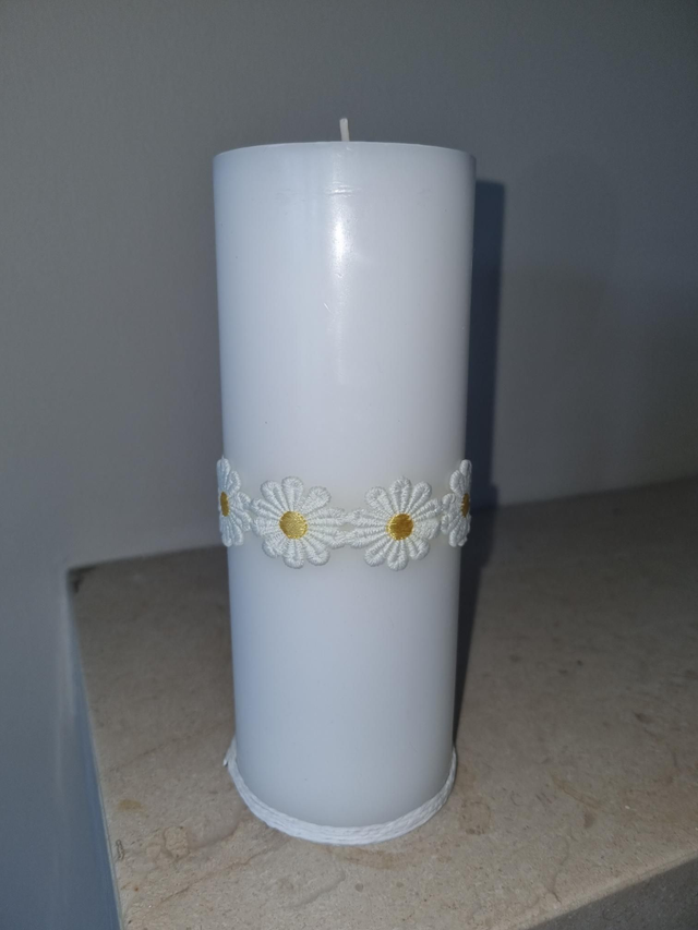Large Daisychain Candle 