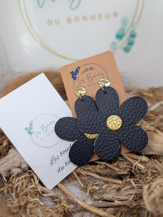 Boucles d'oreilles Marguerite bleu marine doré m670