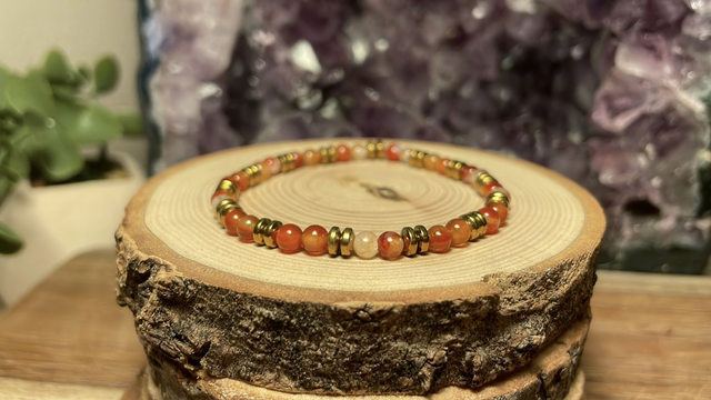 Bracelet CORNALINE 4mm (Avec Hématites)